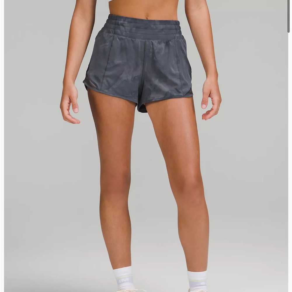 lululemon hotty hot high rise shorts
